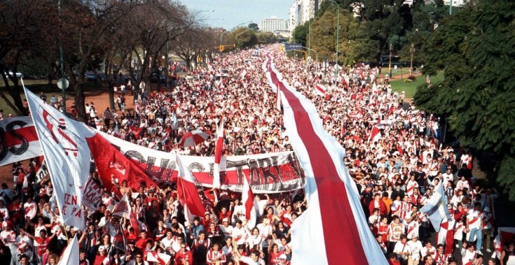 caravana-river