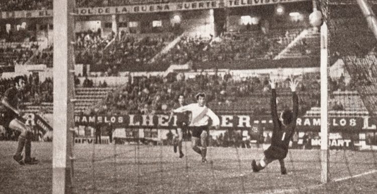 IMAGEN: historiadelfutbolboliviano.com