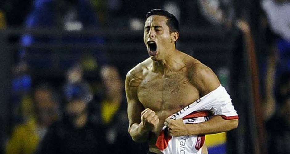 Télam Buenos Aires, 30/03/2104.- River Plate derrotó hoy 2-1 a Boca Juniors en La Bombonera, después de diez años, en una nueva edición del Superclásico del fútbol argentino, válido por la décima fecha del torneo Final 2014. Festejo del segundo gol de River realizado por Ramiro Funes Mori. Foto: Fernando Gens/Télam/cf