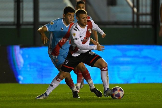 Arsenal-River en Sarandí